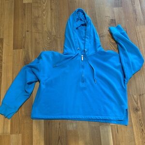 LADIES CALVIN KLEIN PREFORMANCE HOODED SWEAT SHIRT EXCELLENT CONDITION SIZE L